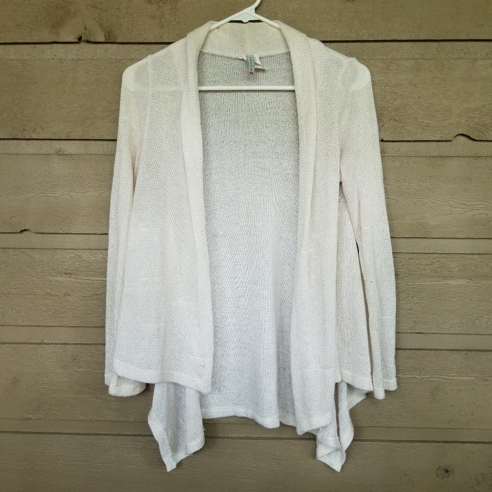 📦5/$25📦VOICE Cream and with Gold Cardigan